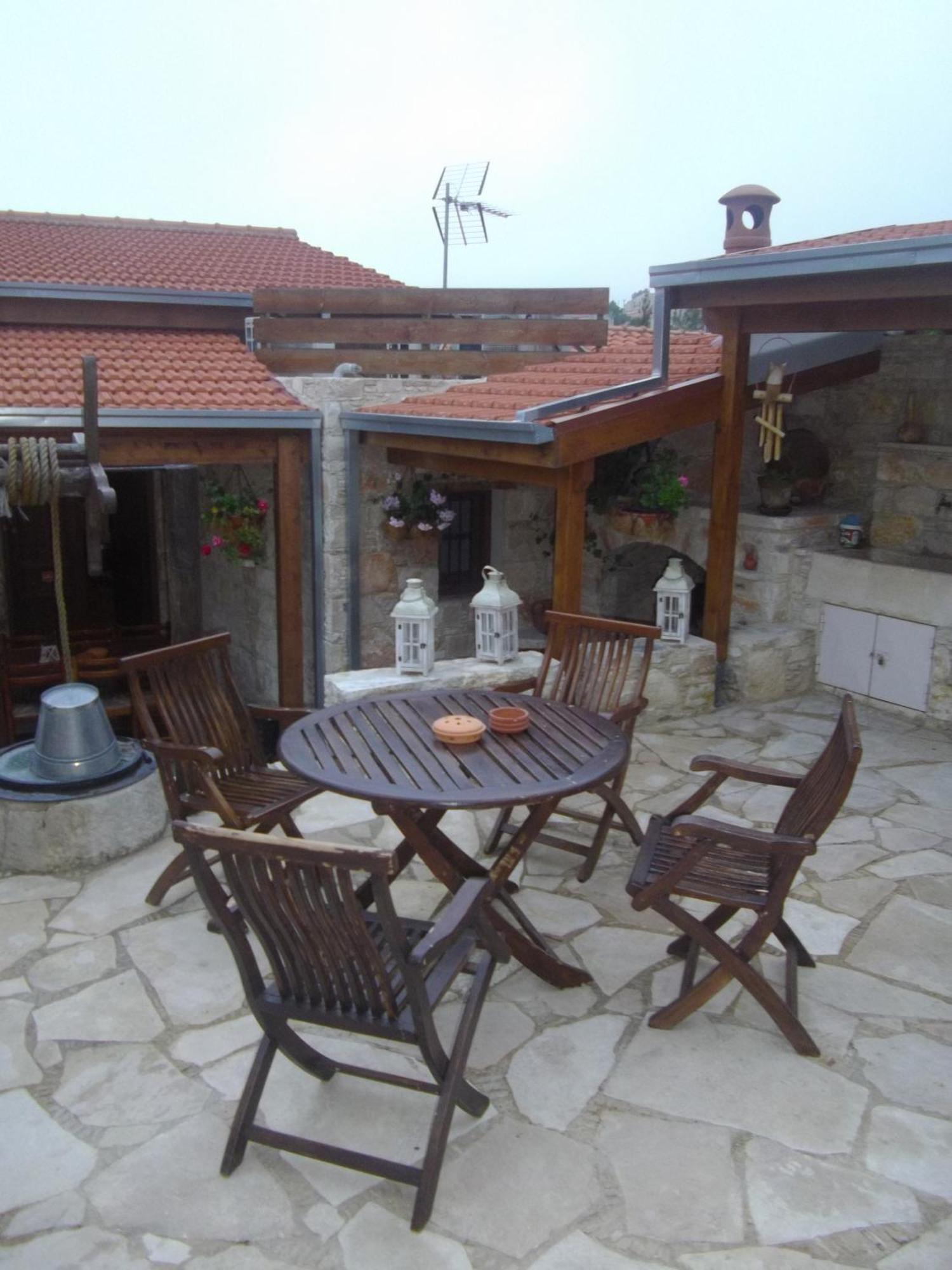 Xenios Cottages Lófu Szoba fotó