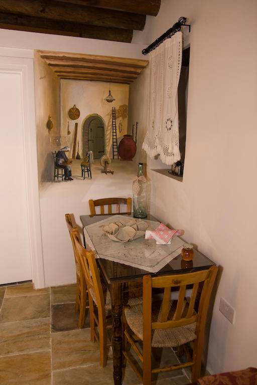 Xenios Cottages Lófu Szoba fotó